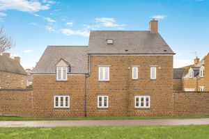 Sydenham Close Adderbury